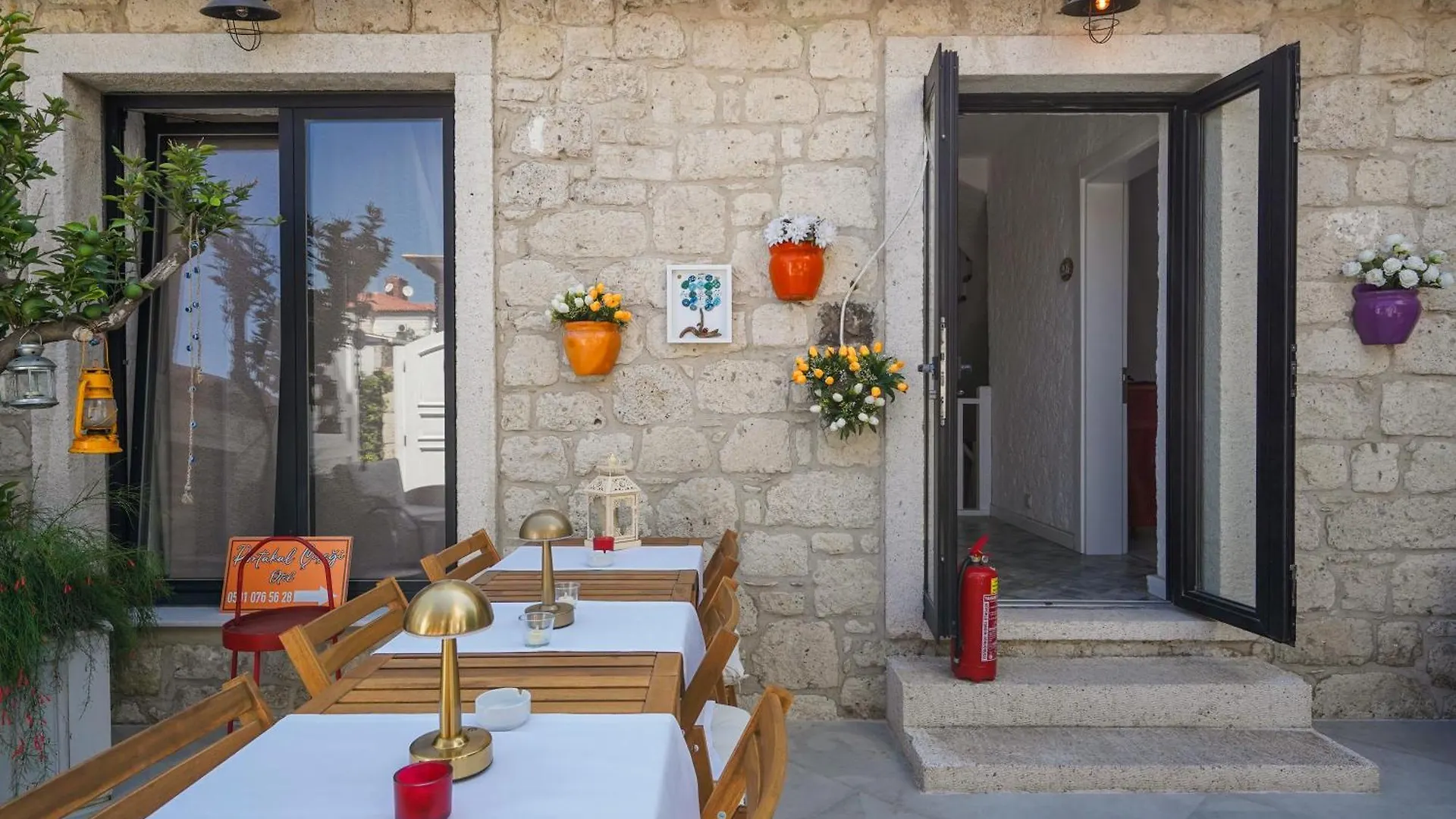 Portakal Cicegi Alacati