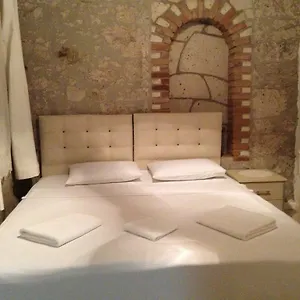 4* Otel Radika