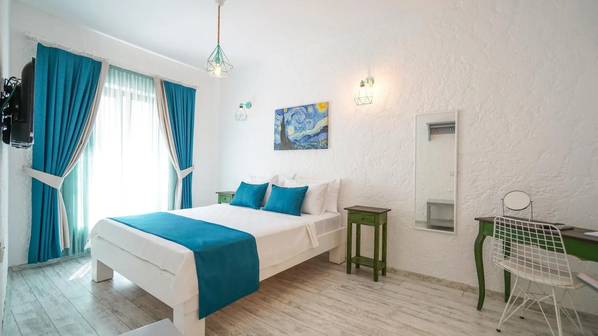 Otel Portakal Cicegi Alaçatı Türkiye